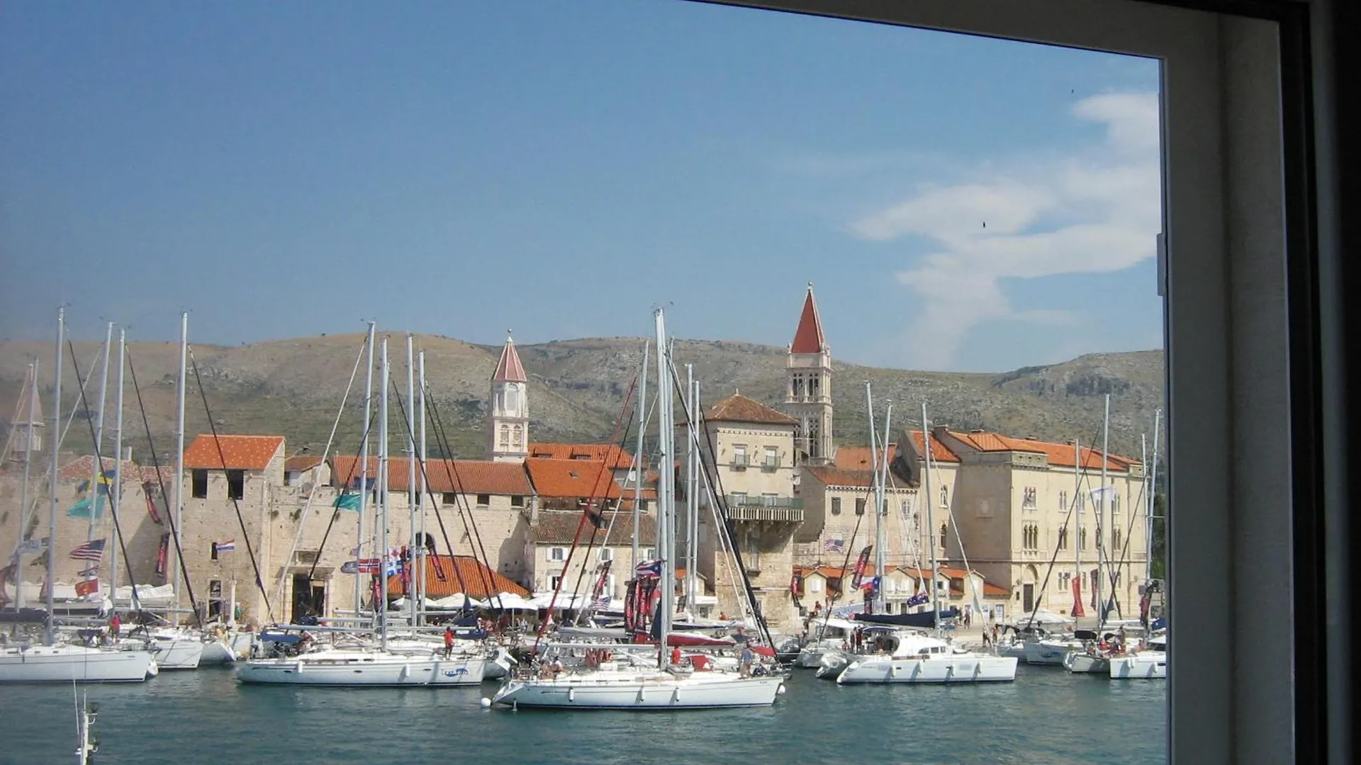 Πανσιόν Villa Tudor Τρογκίρ